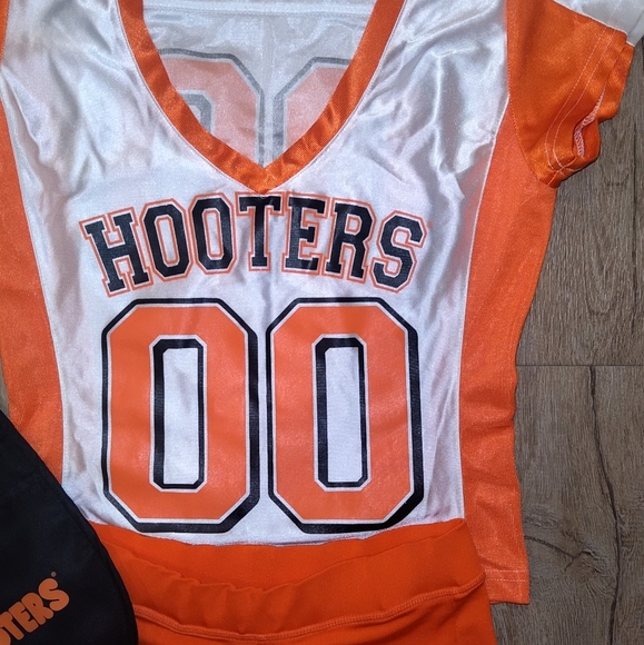 Hooters Tops Rare Hooters Jersey Full Uniform Xxsxs Poshmark